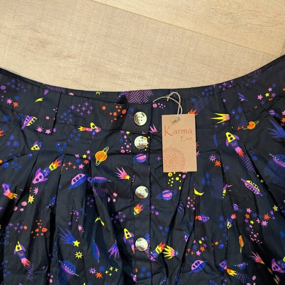 Karma East Cora Skirt in Astro - Picture 4 of 5